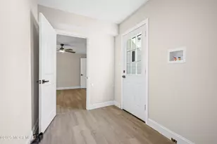 393 E Millstream Rd, Cream Ridge, NJ 08514 - Photo 20