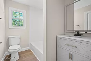 393 E Millstream Rd, Cream Ridge, NJ 08514 - Photo 10