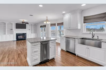 68 Morris Boulevard, Manahawkin, NJ 08050 - Photo 10
