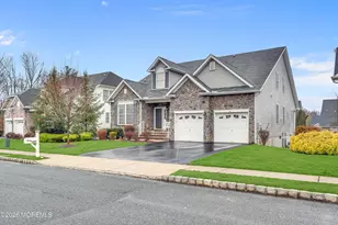 329 Van Dusen Dr, Marlboro Township, NJ 07746 - Photo 50