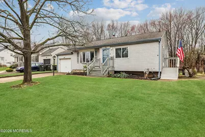 42 Parkview Drive, Hazlet Township, NJ 07730 - Photo 24