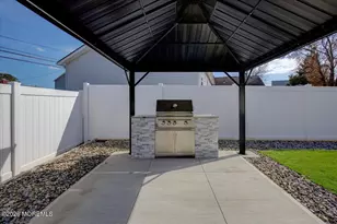 5 Shore Pine Dr, Brick, NJ 08723 - Photo 40