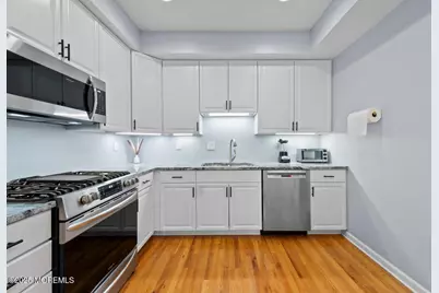 A162 Main Street, Manasquan, NJ 08736 - Photo 12