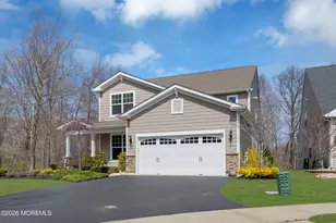 12 Cauthen Ct, Manalapan Township, NJ 07726 - Photo 2