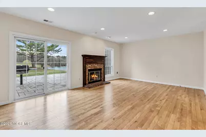 85 Dartmouth Place, Morganville, NJ 07751 - Photo 16