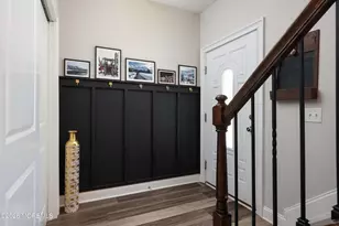 31 Emily Ct, Hazlet Township, NJ 07730 - Photo 6