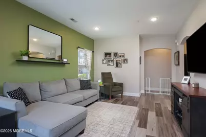 31 Emily Court, Hazlet Township, NJ 07730 - Photo 10