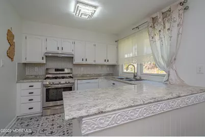111 Valley Avenue, Highlands, NJ 07732 - Photo 12