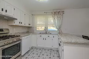 111 Valley Ave, Highlands, NJ 07732 - Photo 12