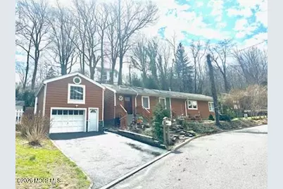 111 Valley Avenue, Highlands, NJ 07732 - Photo 2