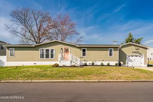 616 Newport Ave, Ocean Gate, NJ 08740 - Photo 2