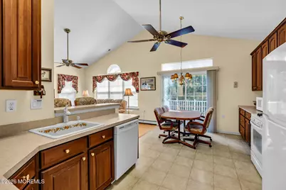 20 Donatello Drive, Manchester Township, NJ 08759 - Photo 22