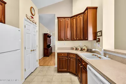 20 Donatello Drive, Manchester Township, NJ 08759 - Photo 26