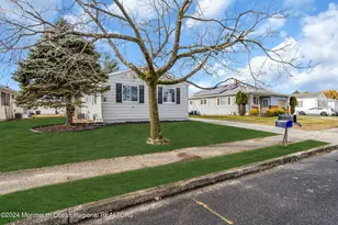 8 Venezia St, Toms River Township, NJ 08757 - Photo 8