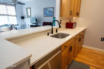 422 Sophee Lane, Lakewood, NJ 08701 - Photo 6
