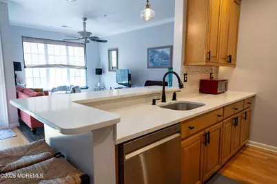 422 Sophee Lane, Lakewood, NJ 08701 - Photo 8