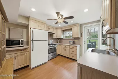 7 Annapolis Drive, Manalapan Township, NJ 07726 - Photo 36