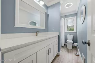 7 Annapolis Dr, Manalapan Township, NJ 07726 - Photo 20