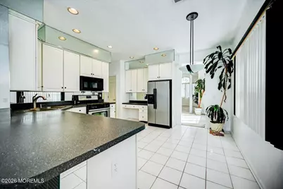 17 Umberland Place, Monroe Township, NJ 08831 - Photo 10