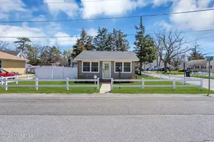 22 Harpoon St, Beachwood, NJ 08722 - Photo 28