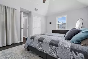 469 Center Ave, North Middletown, NJ 07748 - Photo 18