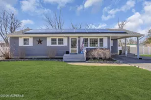 916 Beachwood Blvd, Beachwood, NJ 08722 - Photo 1