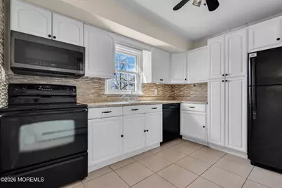 916 Beachwood Boulevard, Beachwood, NJ 08722 - Photo 10