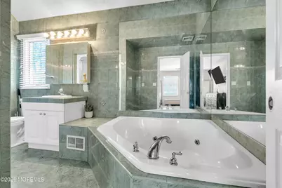 15 Lenape Trail, Freehold, NJ 07728 - Photo 18