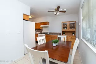 1 Connecticut Ct, Matawan, NJ 07747 - Photo 6