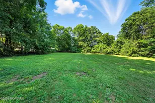 511 Burlington Rd, Freehold, NJ 07728 - Photo 40