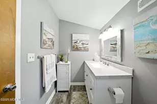 511 Burlington Rd, Freehold, NJ 07728 - Photo 32