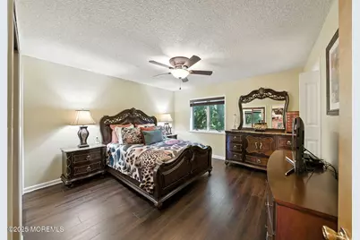 511 Burlington Road, Freehold, NJ 07728 - Photo 20