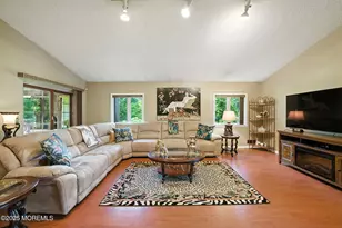 511 Burlington Rd, Freehold, NJ 07728 - Photo 16