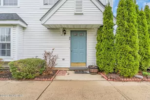 63 Dover Ct, Tinton Falls, NJ 07712 - Photo 2