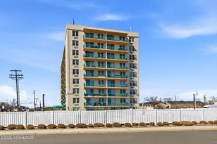 480 Ocean Ave N, Long Branch, NJ 07740 - Photo 26