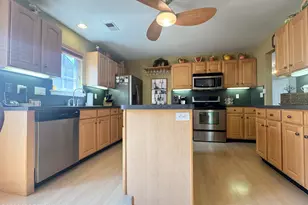 27 Rosewood Dr, Lakewood, NJ 08701 - Photo 16