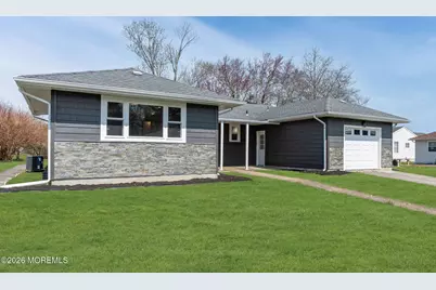 62 Barbados Drive S, Toms River Township, NJ 08757 - Photo 2