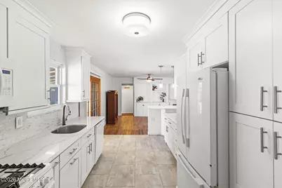 1020 Crystal Drive, Toms River Township, NJ 08753 - Photo 12