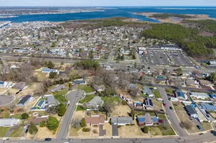 1020 Crystal Dr, Toms River Township, NJ 08753 - Photo 36