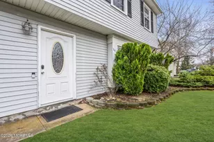 24 Eric Dr, Howell Township, NJ 07731 - Photo 50