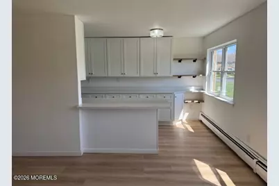 35 Manchester Court #D, Freehold, NJ 07728 - Photo 6
