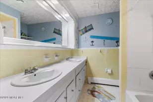 23 White Oak Dr, Colts Neck Township, NJ 07722 - Photo 26