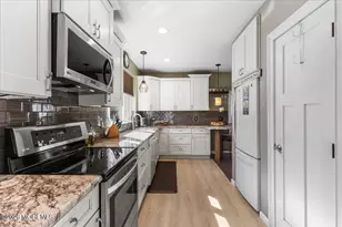 23 White Oak Dr, Colts Neck Township, NJ 07722 - Photo 36