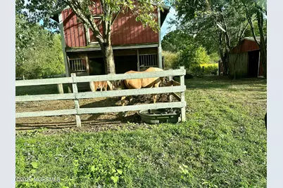 857 Monmouth Road, Cream Ridge, NJ 08514 - Photo 8