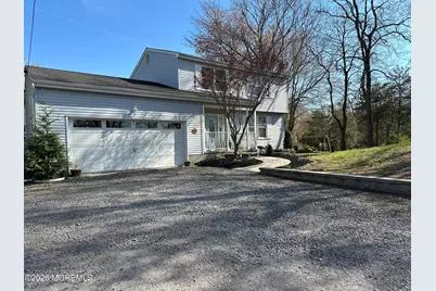 857 Monmouth Road, Cream Ridge, NJ 08514 - Photo 2