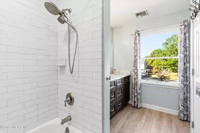 353 Livingston Avenue, Berkeley, NJ 08721 - Photo 16