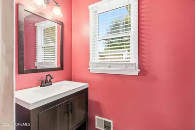 353 Livingston Avenue, Berkeley, NJ 08721 - Photo 12