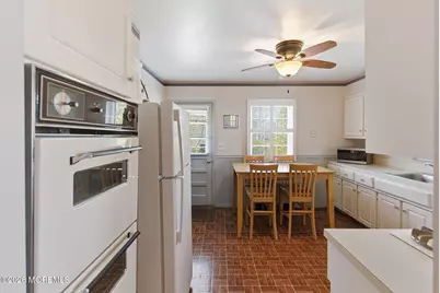 1103 Mohegan Road, Wall Township, NJ 08736 - Photo 16