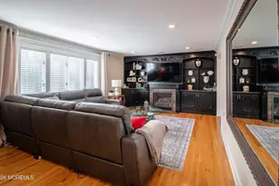 3 Kelton Pl, Manalapan Township, NJ 07726 - Photo 12