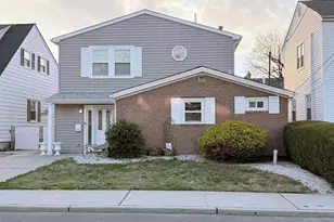 106 Chingarora Ave, Keyport, NJ 07735 - Photo 2